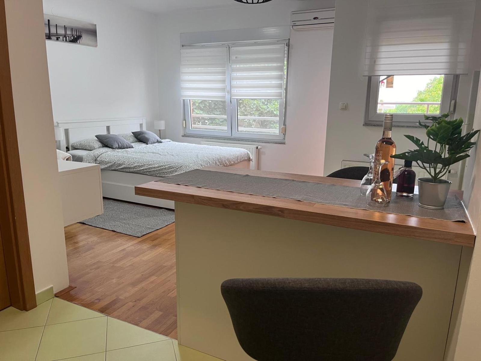 Studio Apartman - Sweet&Little Vrbovec Esterno foto