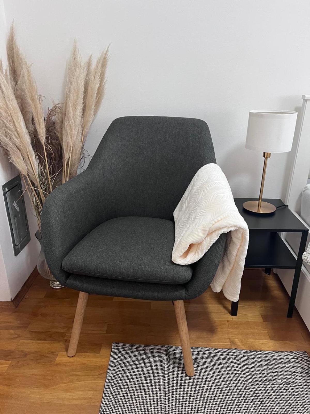 Studio Apartman - Sweet&Little Vrbovec Esterno foto